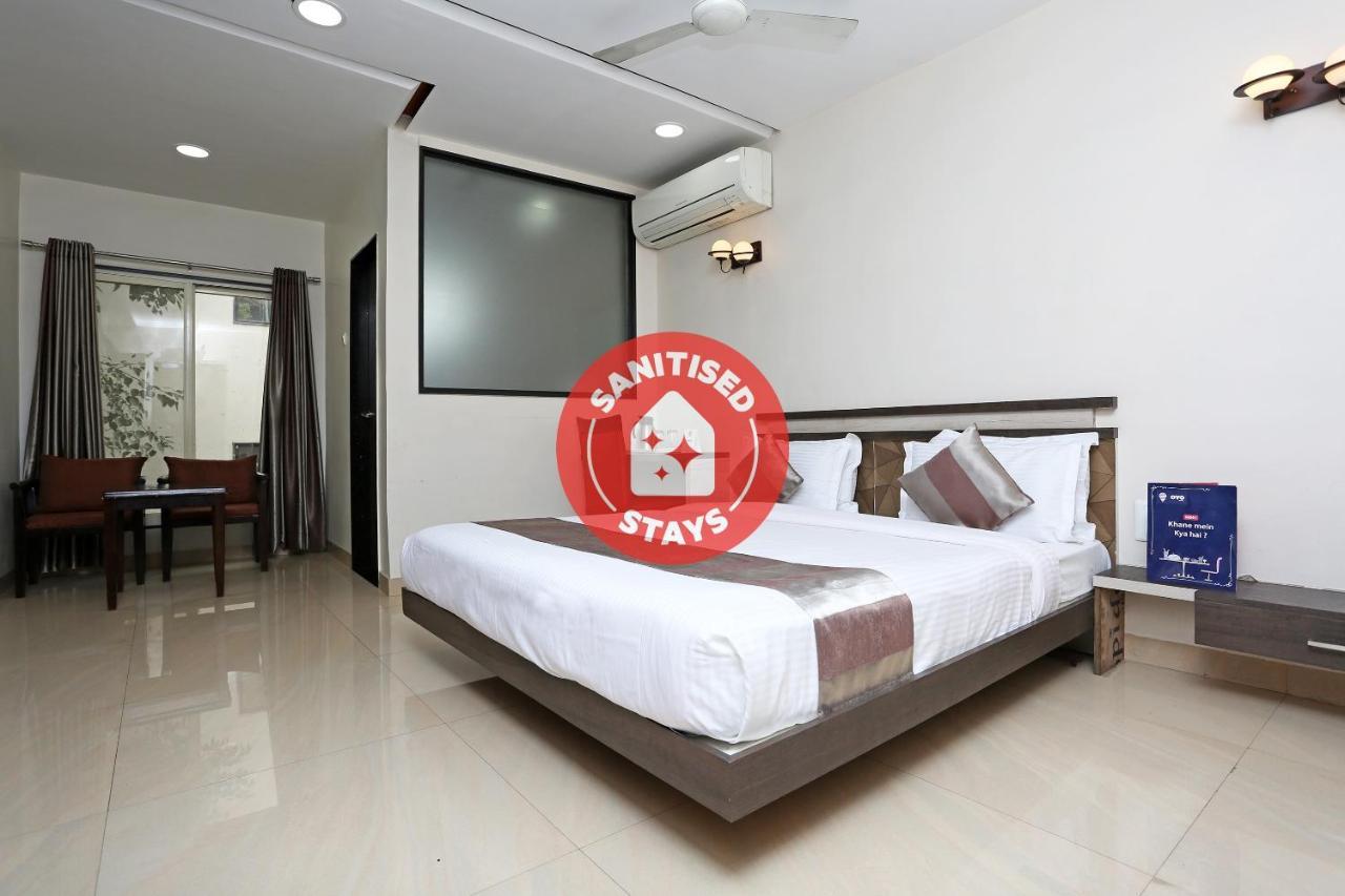 แคปิตัล โอ 4155 โฮเต็ล เดอะ สุเทศ Hotel Raipur  ภายนอก รูปภาพ