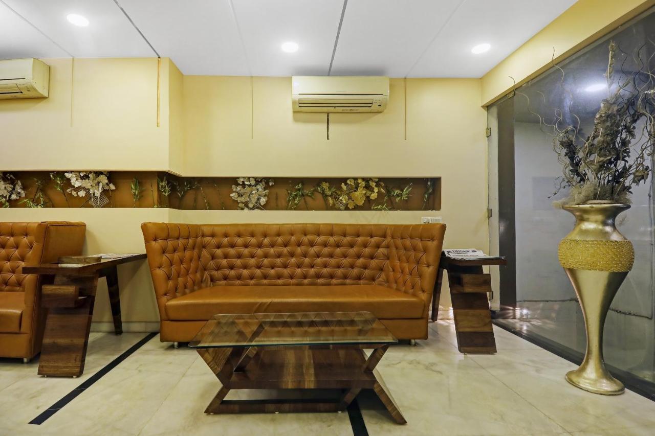 แคปิตัล โอ 4155 โฮเต็ล เดอะ สุเทศ Hotel Raipur  ภายนอก รูปภาพ