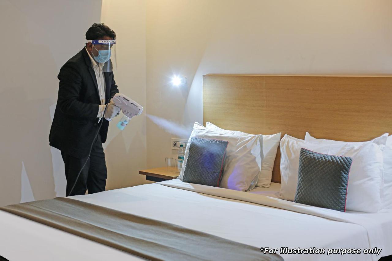 แคปิตัล โอ 4155 โฮเต็ล เดอะ สุเทศ Hotel Raipur  ภายนอก รูปภาพ