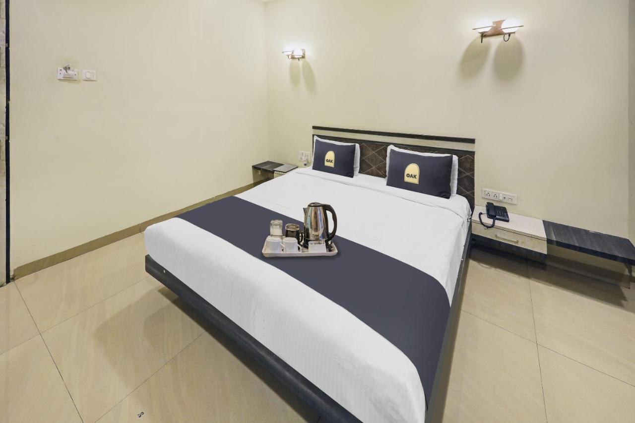 แคปิตัล โอ 4155 โฮเต็ล เดอะ สุเทศ Hotel Raipur  ภายนอก รูปภาพ